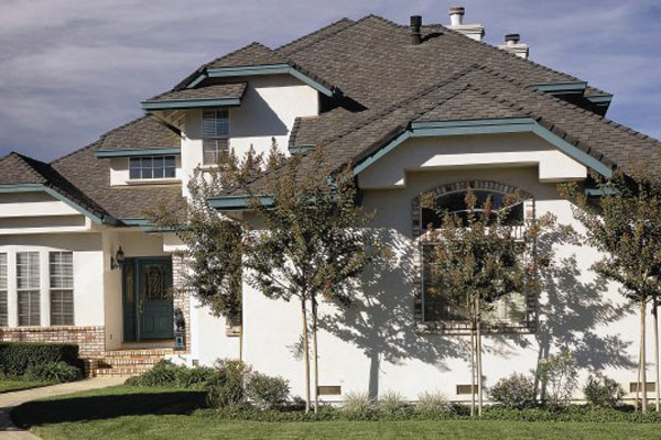 Shadow Gray Shingle Roof