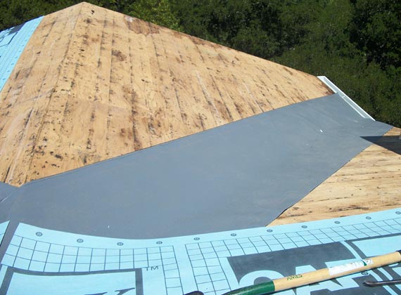 Peel Stick Valley Underlayment